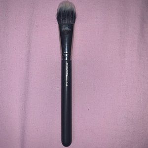 MAC 132 BRUSH